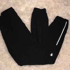 Ivivva sweatpants
